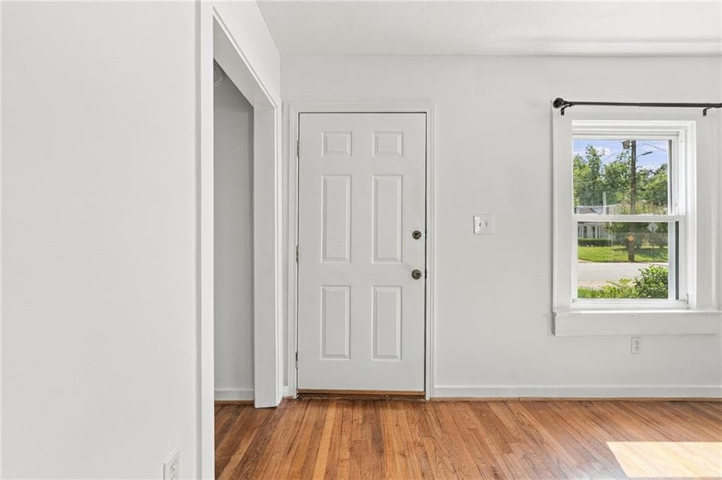 2 bedroom, 2 bathroom, 1,488 sq ft single family residence for sale at 1666 May Avenue, Atlanta, GA 30316 — photo 3
