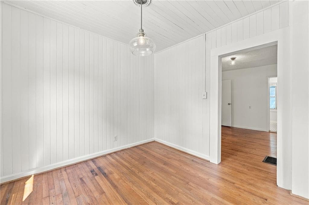 2 bedroom, 2 bathroom, 1,488 sq ft single family residence for sale at 1666 May Avenue, Atlanta, GA 30316 — photo 6
