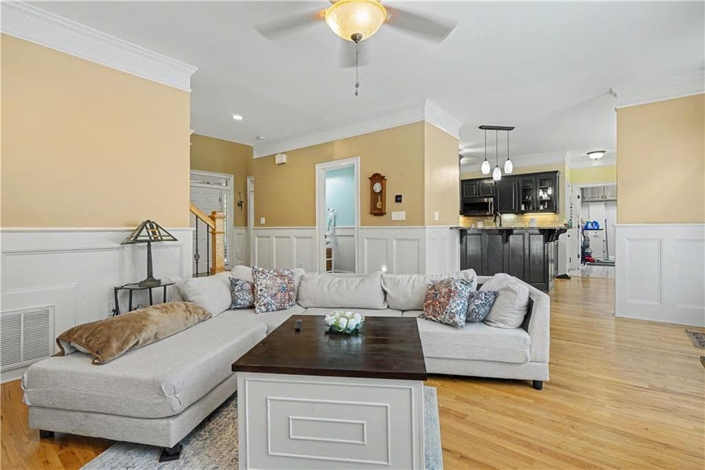 4 bedroom, 4 bathroom, 2,750 sq ft single family residence for sale at 1141 Arborwood Ridge, Bishop, GA 30621 — photo 8