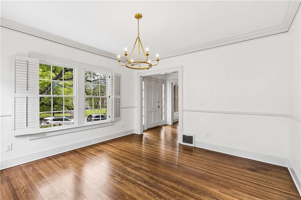 4 bedroom, 3 bathroom, 2,418 sq ft single family residence for rent at 197 Bolling Road, Atlanta, GA 30305 for $7,000 a month — photo 6