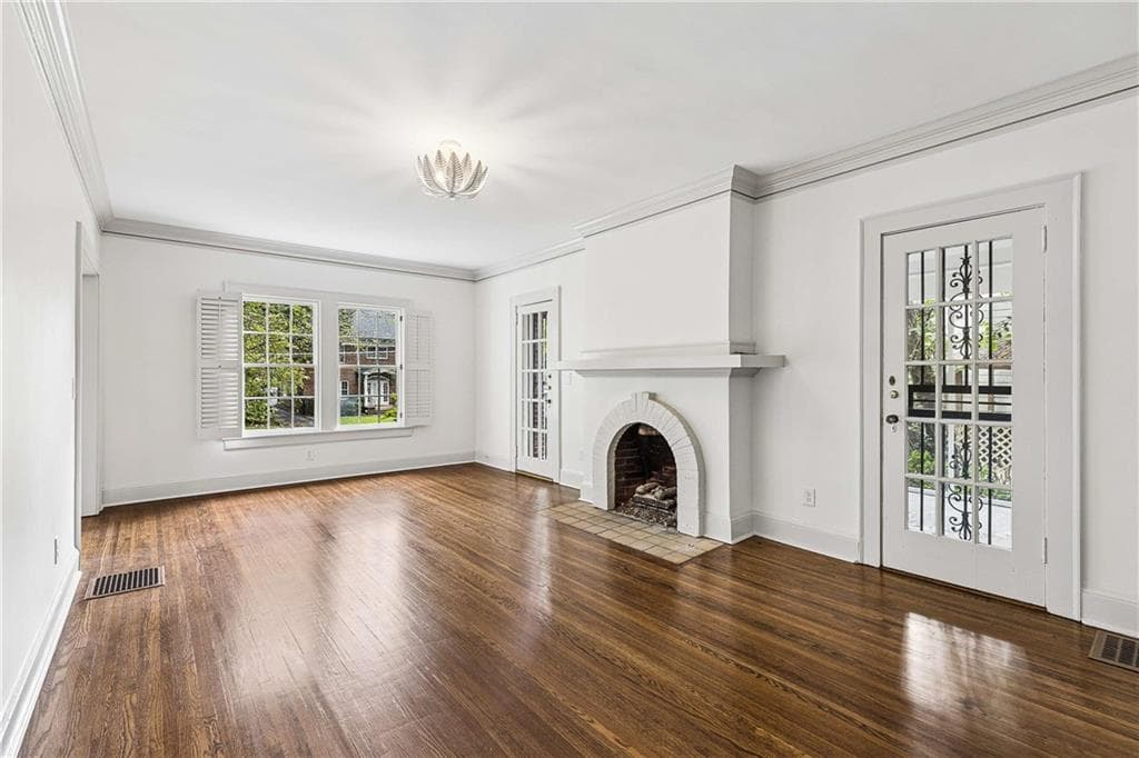 4 bedroom, 3 bathroom, 2,418 sq ft single family residence for rent at 197 Bolling Road, Atlanta, GA 30305 for $7,000 a month — photo 9