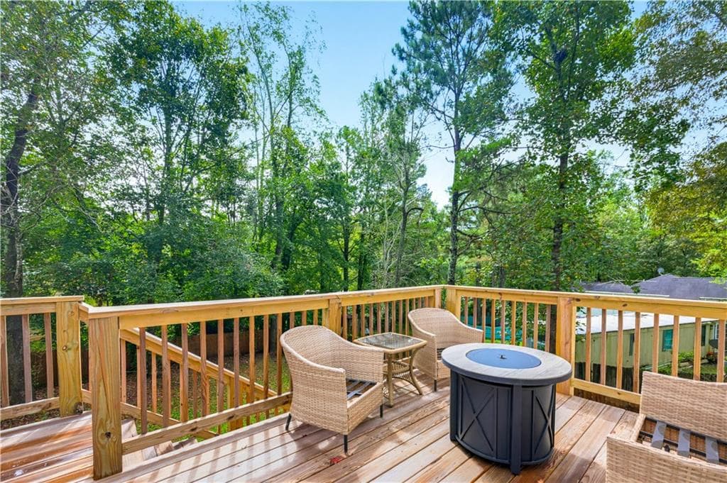 3 bedroom, 2 bathroom, 1,260 sq ft single family residence for sale at 6345 Hickory Hills Road, Cumming, GA 30041 — photo 5