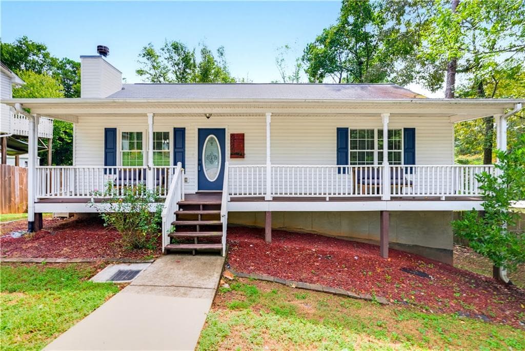 3 bedroom, 2 bathroom, 1,260 sq ft single family residence for sale at 6345 Hickory Hills Road, Cumming, GA 30041 — photo 6