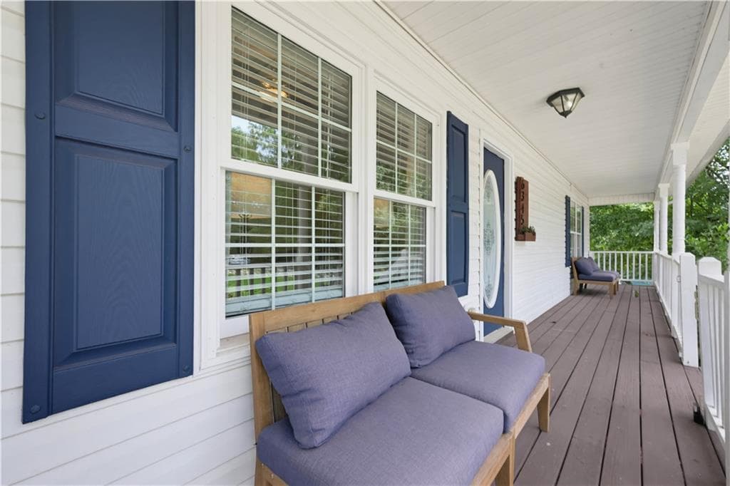 3 bedroom, 2 bathroom, 1,260 sq ft single family residence for sale at 6345 Hickory Hills Road, Cumming, GA 30041 — photo 7
