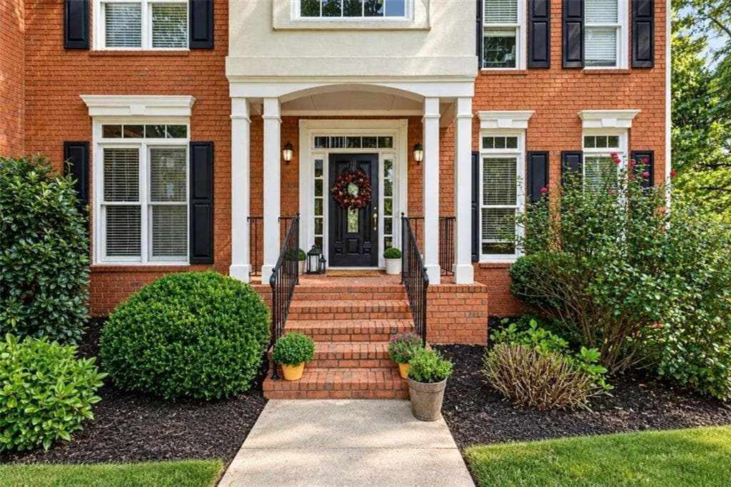5 bedroom, 4 bathroom, 4,418 sq ft single family residence for sale at 2540 Woodbrook Court, Lawrenceville, GA 30043 — photo 2