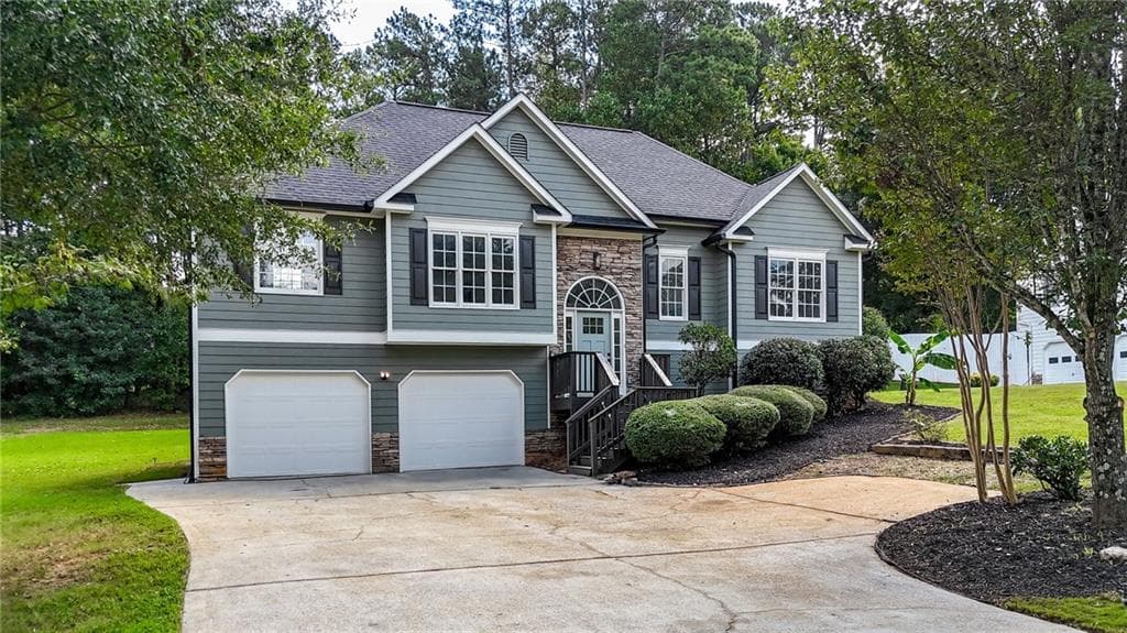 5 bedroom, 3 bathroom, 3,278 sq ft single family residence for sale at 360 Lower Burris Road, Canton, GA 30114 — photo 3