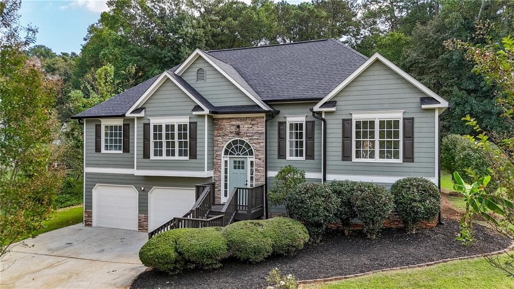 5 bedroom, 3 bathroom, 3,278 sq ft single family residence for sale at 360 Lower Burris Road, Canton, GA 30114 — photo 4