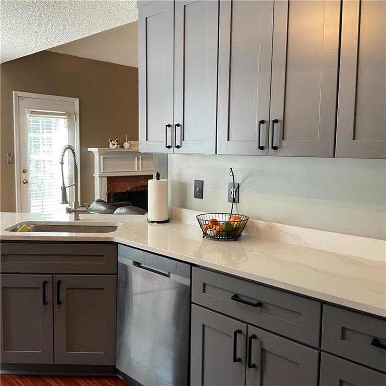 3 bedroom, 3 bathroom, 1,542 sq ft single family residence for sale at 325 Buffington Drive, Union City, GA 30291 — photo 7