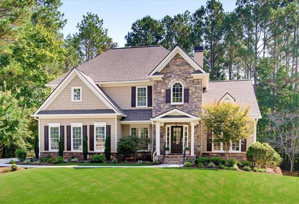 5 bedroom, 4 bathroom, 3,810 sq ft single family residence under contract at 108 Lumpkin Way, Canton, GA 30115 — photo 2