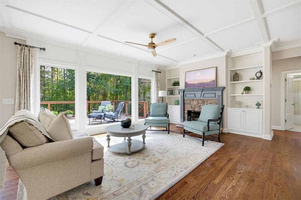 5 bedroom, 4 bathroom, 3,810 sq ft single family residence under contract at 108 Lumpkin Way, Canton, GA 30115 — photo 4