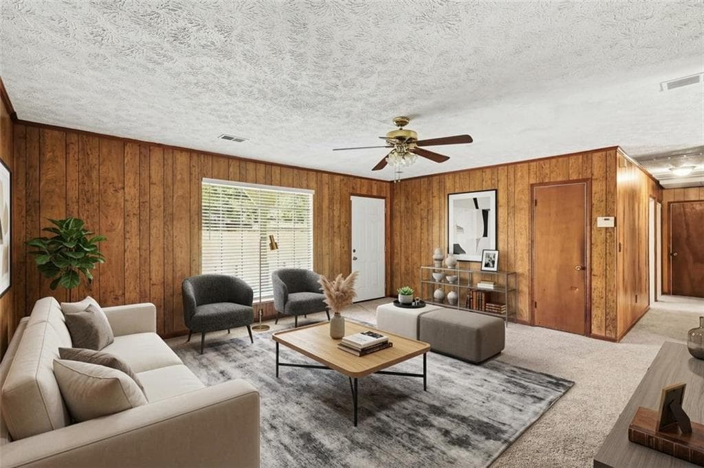3 bedroom, 2 bathroom, 1,260 sq ft single family residence for sale at 8220 Englewood Trail, Riverdale, GA 30274 — photo 2