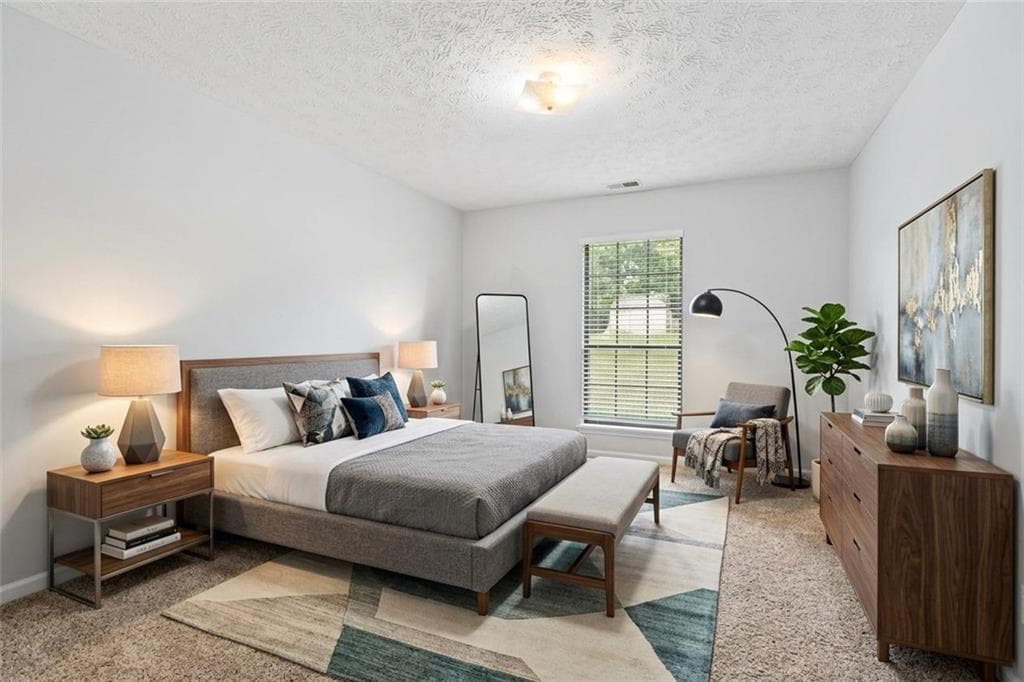 3 bedroom, 2 bathroom, 1,260 sq ft single family residence for sale at 8220 Englewood Trail, Riverdale, GA 30274 — photo 6