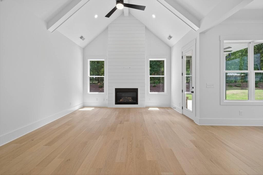5 bedroom, 4 bathroom, 3,060 sq ft single family residence for sale at 5608 Meadowstone Walk, Kennesaw, GA 30152 — photo 5
