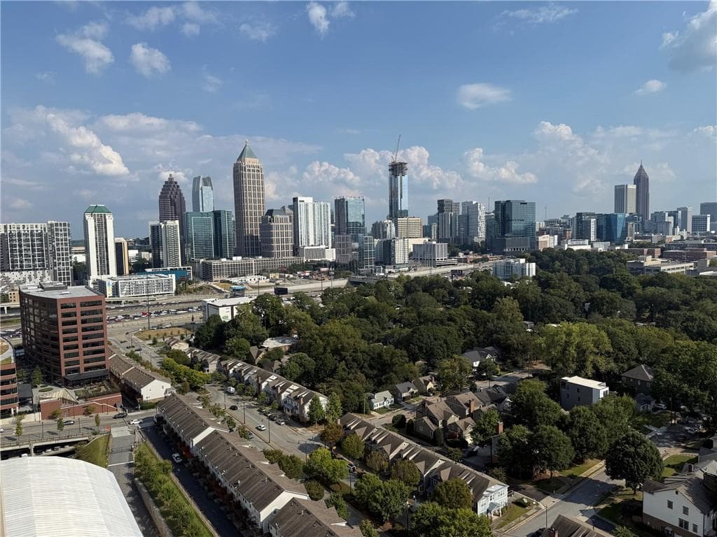 1 bedroom, 2 bathroom, 1,244 sq ft condominium for sale at 270 17th Street 2207, Atlanta, GA 30363 — photo 2