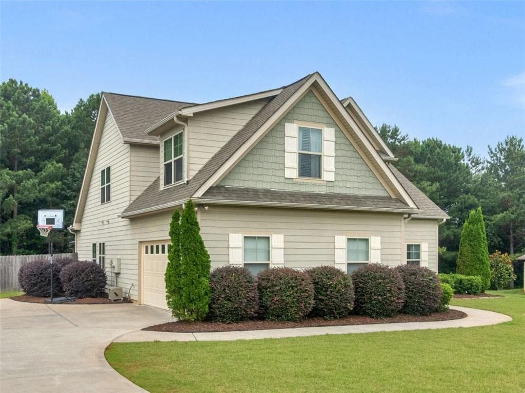 4 bedroom, 4 bathroom, 2,798 sq ft single family residence for sale at 59 Huntington Way, Williamson, GA 30292 — photo 3