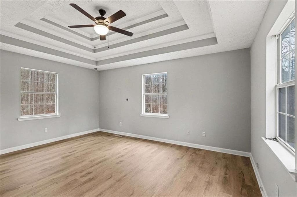 4 bedroom, 2 bathroom, 1,919 sq ft single family residence for sale at 253 Ruth Drive, Newnan, GA 30265 — photo 10