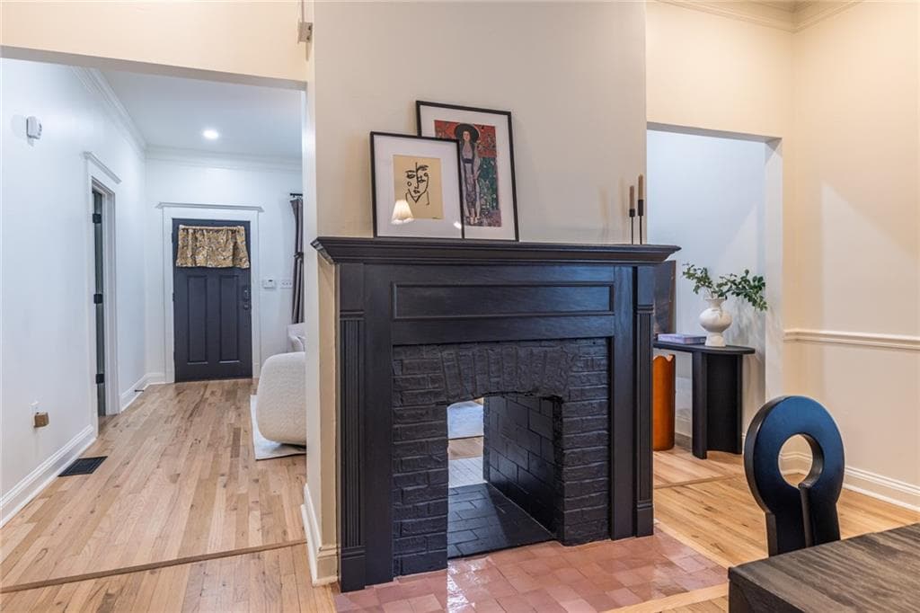 3 bedroom, 2 bathroom, 1,680 sq ft single family residence for sale at 908 Oakhill Avenue, Atlanta, GA 30310 — photo 9
