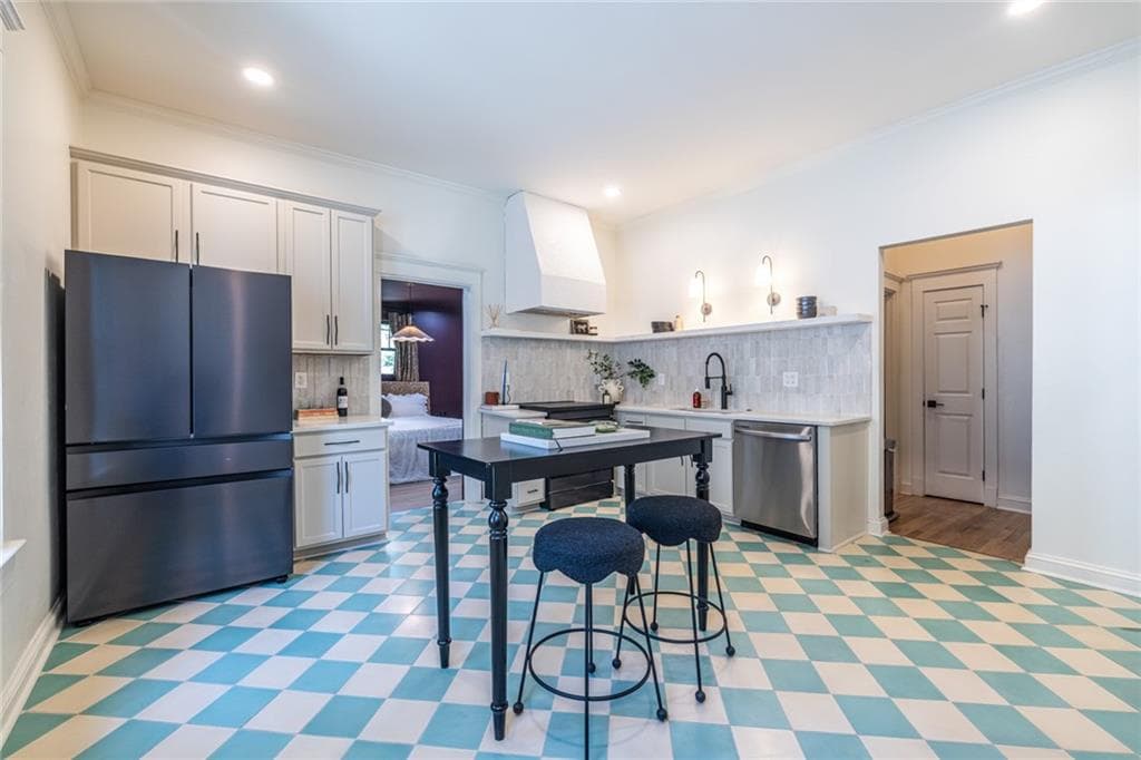 3 bedroom, 2 bathroom, 1,680 sq ft single family residence for sale at 908 Oakhill Avenue, Atlanta, GA 30310 — photo 10