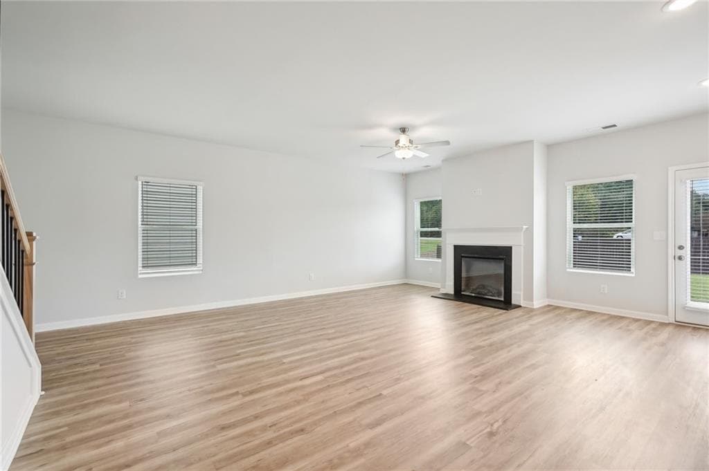 3 bedroom, 3 bathroom, 2,084 sq ft single family residence for sale at 5832 Maddox Road, Morrow, GA 30260 — photo 6