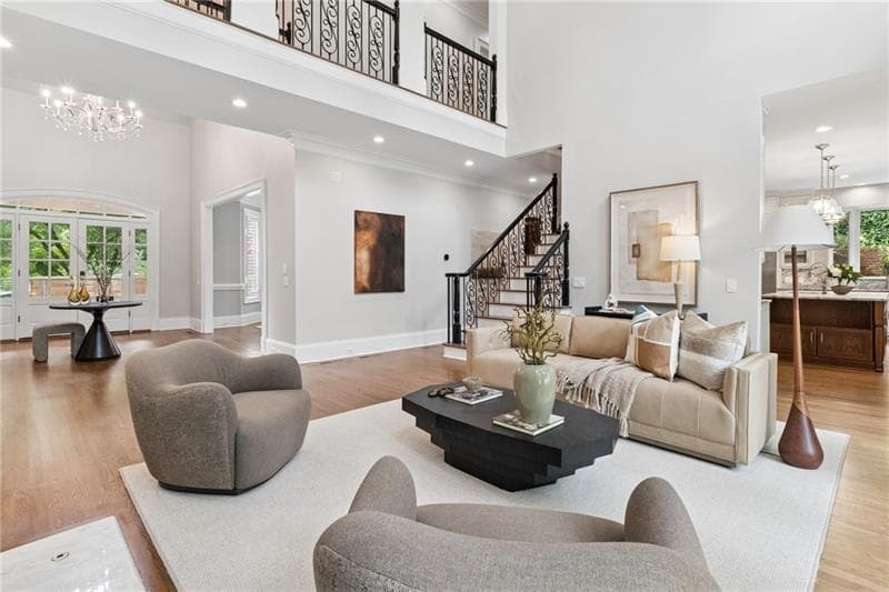 5 bedroom, 7 bathroom, 6,124 sq ft single family residence for sale at 4992 Rebel Trail, Atlanta, GA 30327 — photo 10