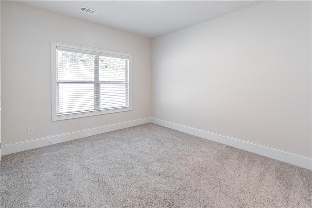 5 bedroom, 3 bathroom, 3,249 sq ft single family residence for rent at 4293 Shandi Cove, Hoschton, GA 30548 for $2,850 a month — photo 8