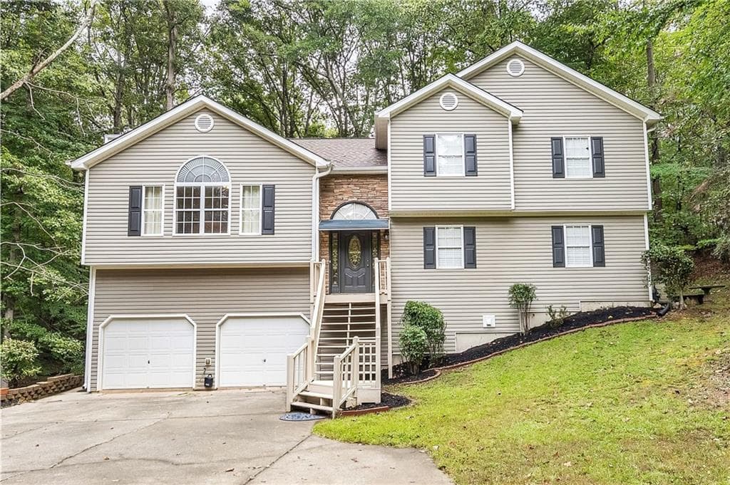 4 bedroom, 3 bathroom, 2,427 sq ft single family residence for sale at 315 Magnolia Drive, Canton, GA 30114
