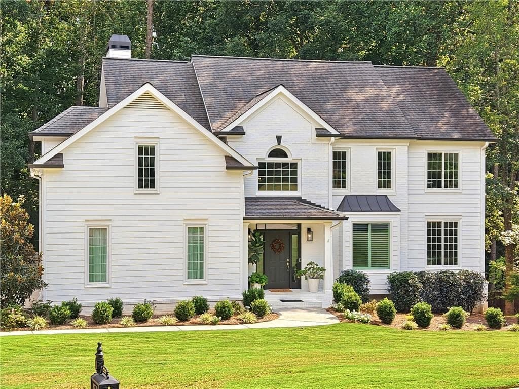4 bedroom, 3 bathroom, 2,850 sq ft single family residence for sale at 4790 Hamptons Club Drive, Alpharetta, GA 30004 — photo 5