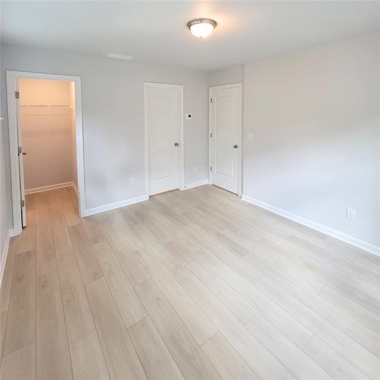 4 bedroom, 4 bathroom townhouse for rent at 112 Werner Brook Way, Atlanta, GA 30354 for $2,700 a month — photo 4