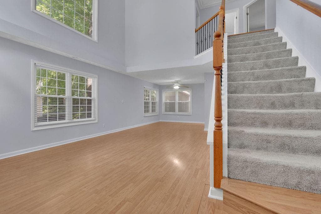 3 bedroom, 3 bathroom, 2,212 sq ft single family residence for sale at 5235 Arbor View Way, Sugar Hill, GA 30518 — photo 7