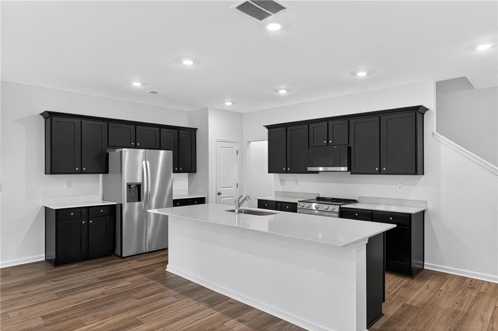 3 bedroom, 3 bathroom, 1,831 sq ft townhouse for sale at 2038 Presley Point, Lawrenceville, GA 30044 — photo 9