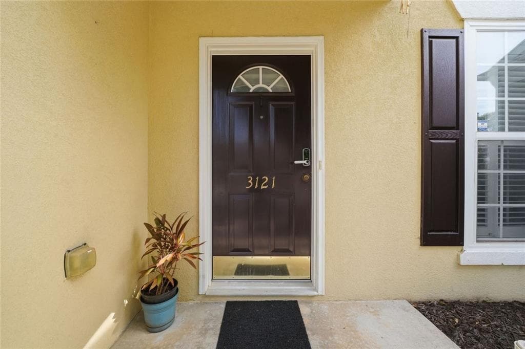 3 bedroom, 3 bathroom, 1,364 sq ft townhouse for sale at 3121 Commonwealth Way, Alpharetta, GA 30004 — photo 3