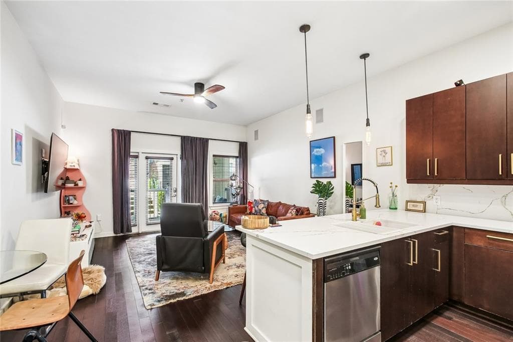 1 bedroom, 1 bathroom, 810 sq ft condominium for sale at 870 Inman Village Parkway 222, Atlanta, GA 30307 — photo 7