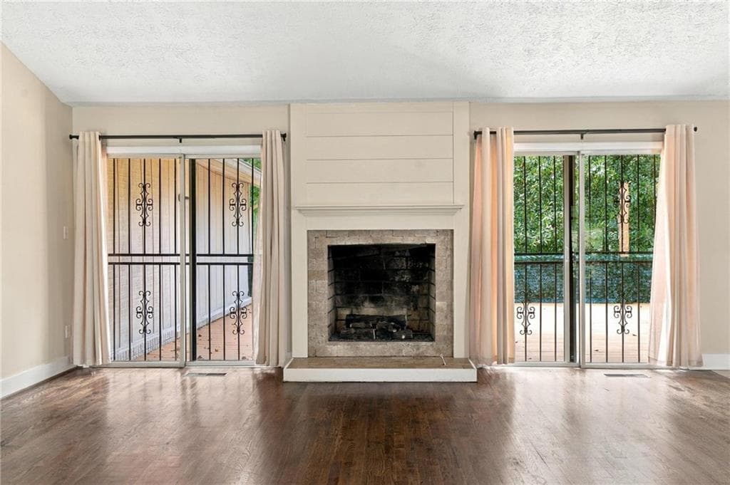 4 bedroom, 4 bathroom, 2,999 sq ft single family residence for sale at 3803 Gothic Elm Court, Decatur, GA 30034 — photo 5