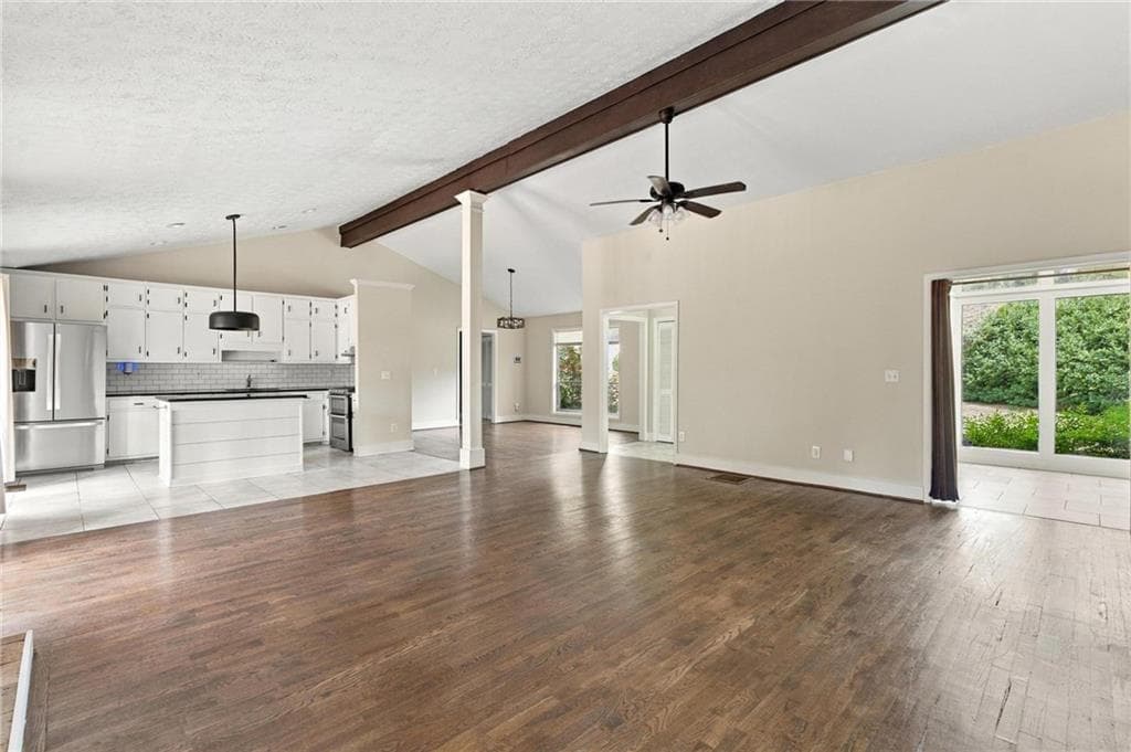 4 bedroom, 4 bathroom, 2,999 sq ft single family residence for sale at 3803 Gothic Elm Court, Decatur, GA 30034 — photo 6