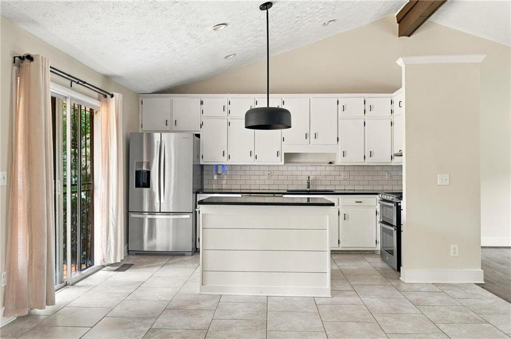4 bedroom, 4 bathroom, 2,999 sq ft single family residence for sale at 3803 Gothic Elm Court, Decatur, GA 30034 — photo 8