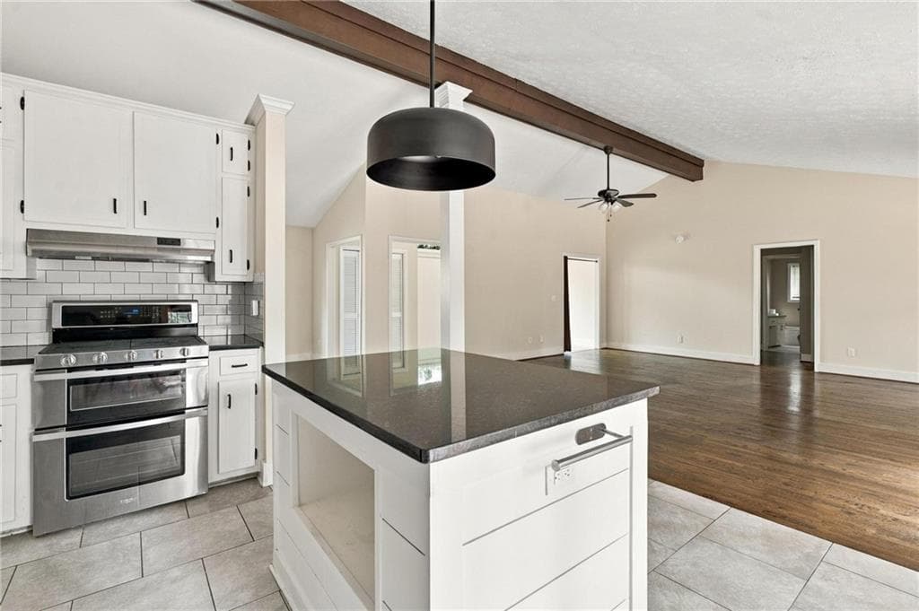 4 bedroom, 4 bathroom, 2,999 sq ft single family residence for sale at 3803 Gothic Elm Court, Decatur, GA 30034 — photo 9