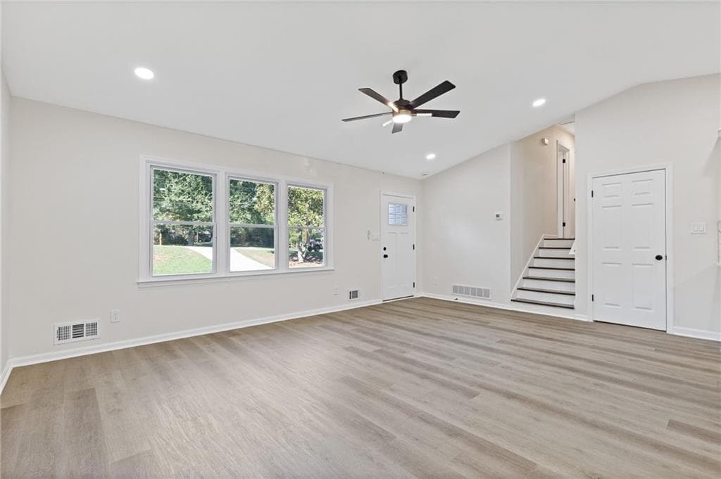 3 bedroom, 2 bathroom, 1,320 sq ft single family residence for sale at 5 Hidden Valley Drive, Lawrenceville, GA 30044 — photo 5