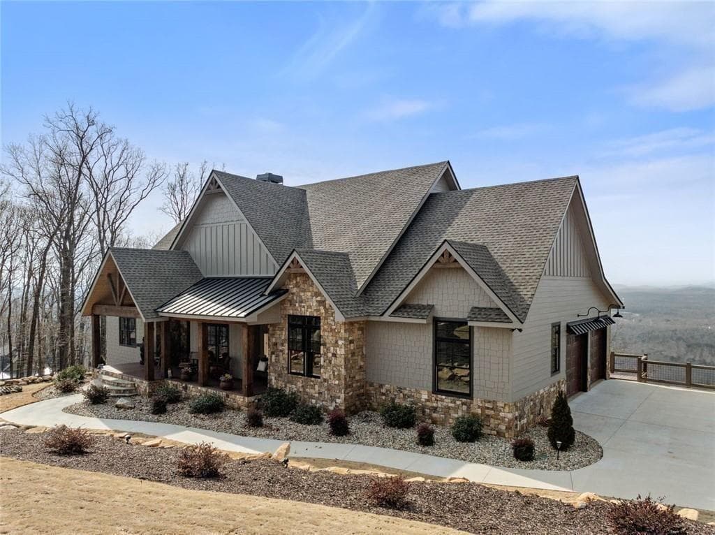 3 bedroom, 3 bathroom, 4,537 sq ft single family residence for sale at 655 Mountainside Drive, Cleveland, GA 30528