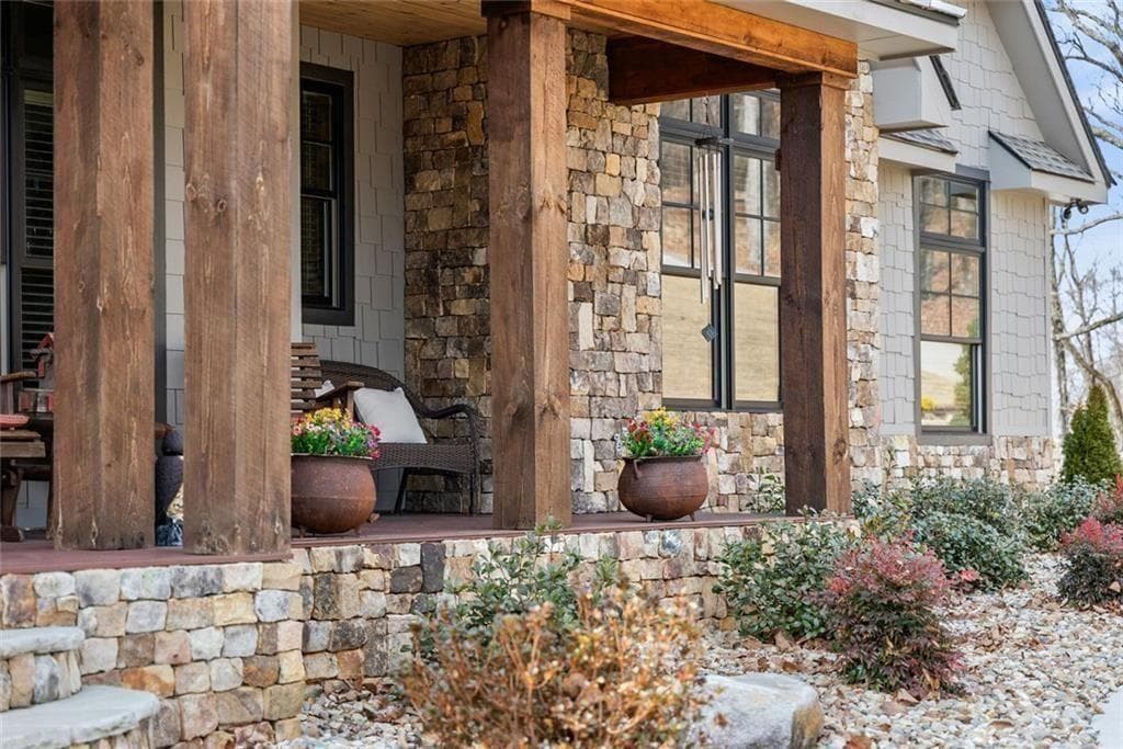 3 bedroom, 3 bathroom, 4,537 sq ft single family residence for sale at 655 Mountainside Drive, Cleveland, GA 30528 — photo 7