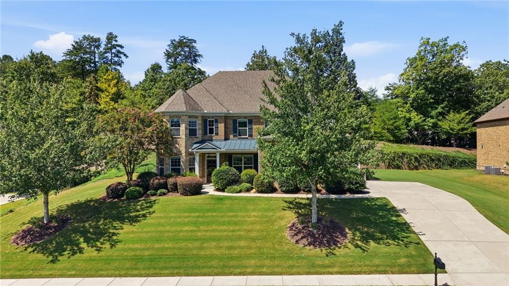 5 bedroom, 4 bathroom, 3,912 sq ft single family residence for sale at 4529 Summersweet Drive, Marietta, GA 30066 — photo 2
