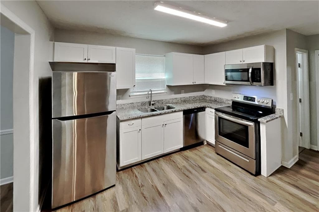 3 bedroom, 2 bathroom, 1,768 sq ft single family residence for rent at 1758 Mystery Circle, Conyers, GA 30094 for $1,795 a month — photo 3