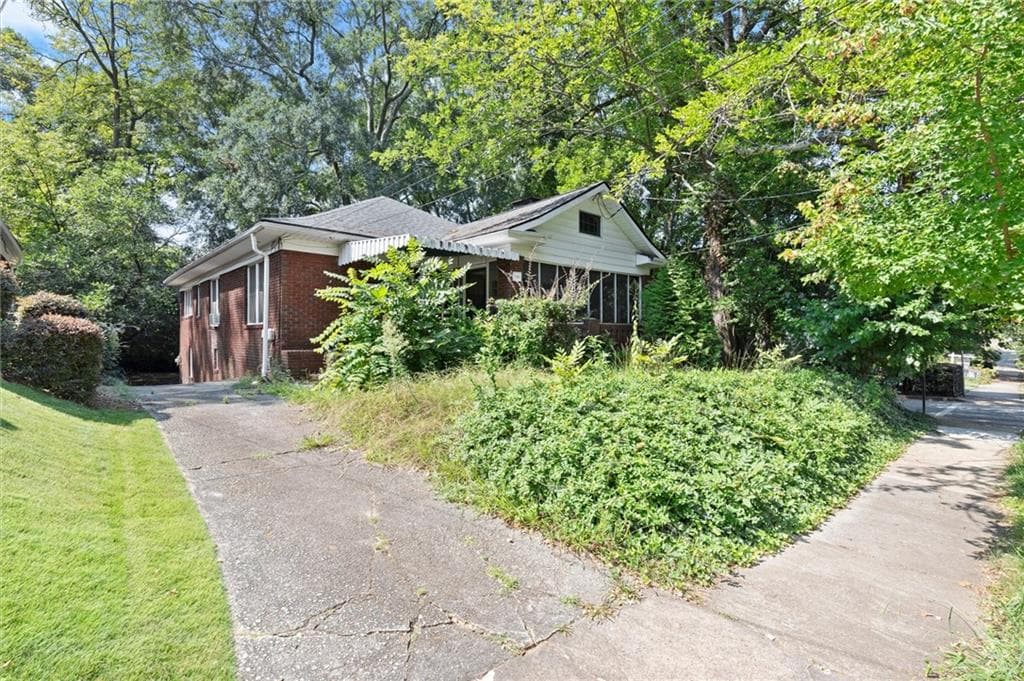 quadruplex for sale at 1141 Rosedale Drive, Atlanta, GA 30306