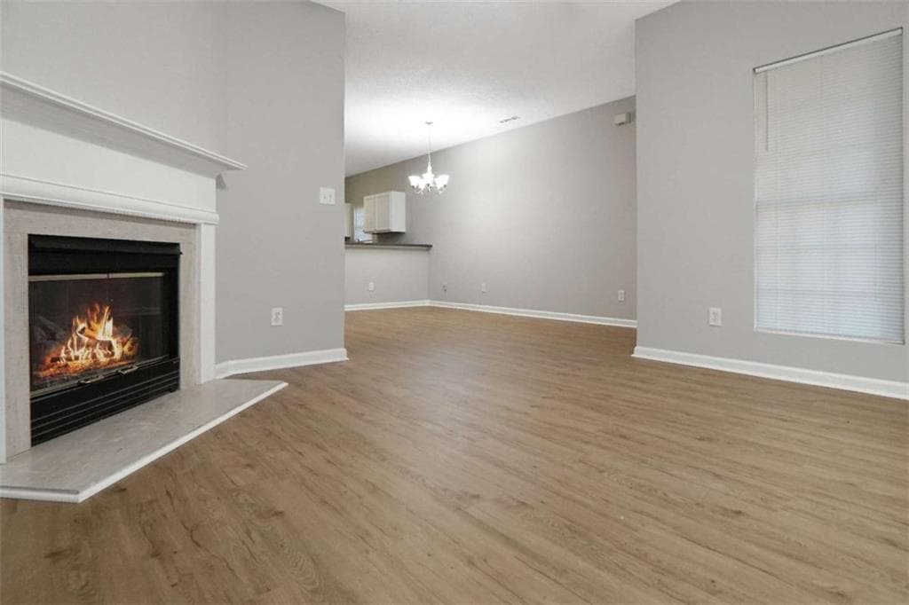 3 bedroom, 3 bathroom, 1,350 sq ft townhouse for rent at 7230 Oakley Court, Union City, GA 30291 for $1,850 a month — photo 4