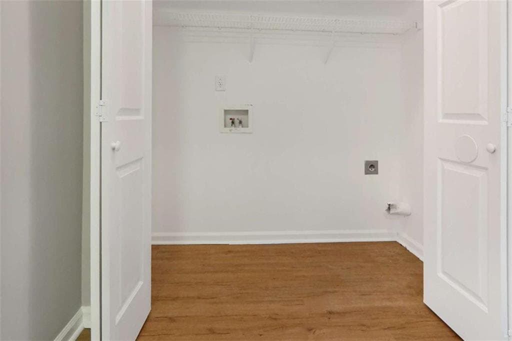 3 bedroom, 3 bathroom, 1,350 sq ft townhouse for rent at 7230 Oakley Court, Union City, GA 30291 for $1,850 a month — photo 9