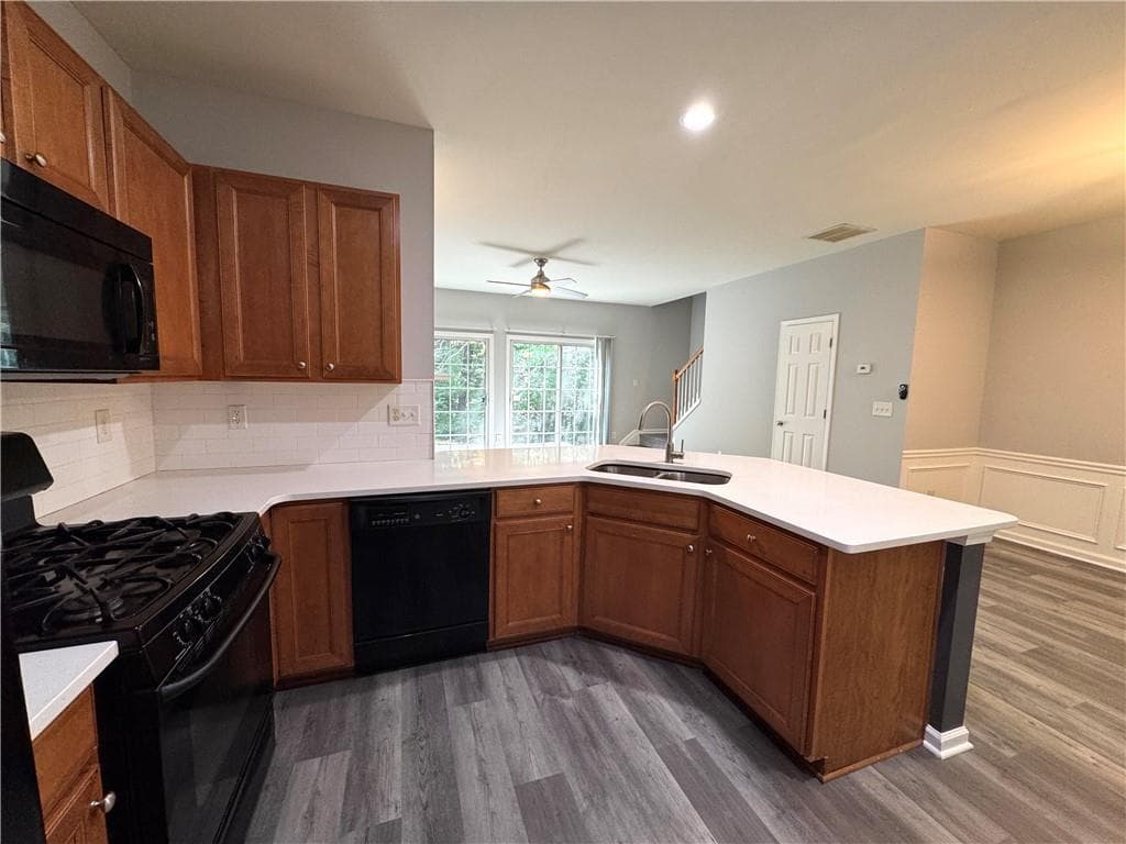 3 bedroom, 3 bathroom, 1,416 sq ft townhouse for rent at 1976 Hailston Drive, Duluth, GA 30097 for $2,200 a month — photo 4