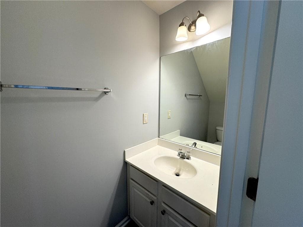 3 bedroom, 3 bathroom, 1,416 sq ft townhouse for rent at 1976 Hailston Drive, Duluth, GA 30097 for $2,200 a month — photo 9