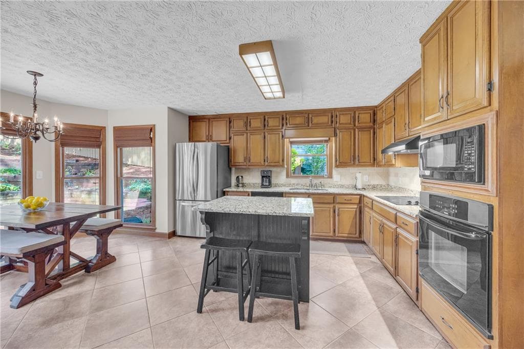 4 bedroom, 3 bathroom, 2,676 sq ft single family residence for sale at 2070 Brickton Station, Buford, GA 30518 — photo 9