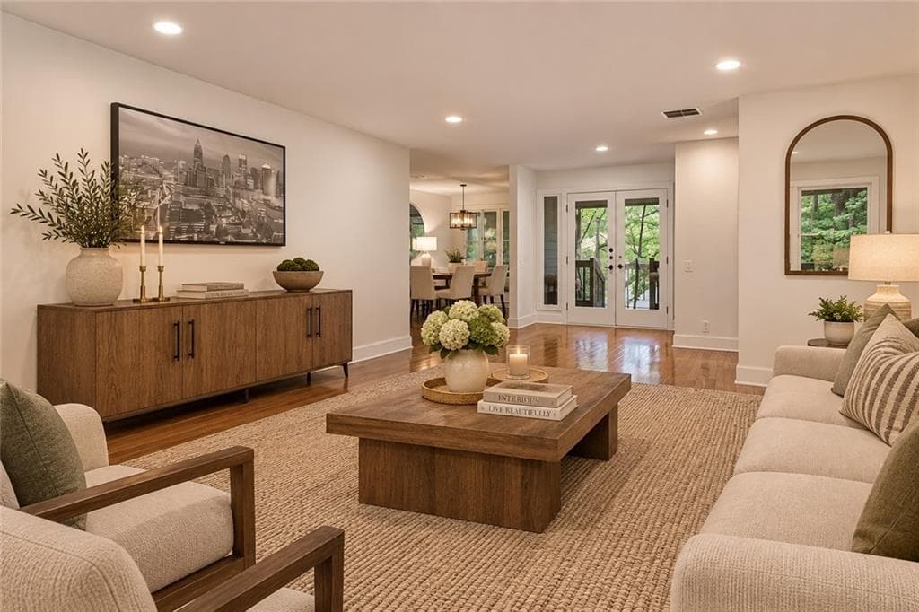 4 bedroom, 3 bathroom, 2,860 sq ft single family residence for sale at 4198 Lake Rill Court, Marietta, GA 30062 — photo 4