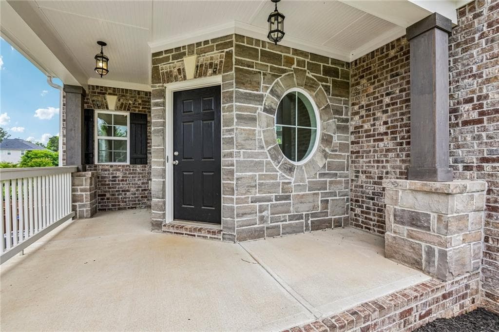 5 bedroom, 4 bathroom, 3,279 sq ft single family residence for sale at 129 Edinburgh Drive, Canton, GA 30115 — photo 6
