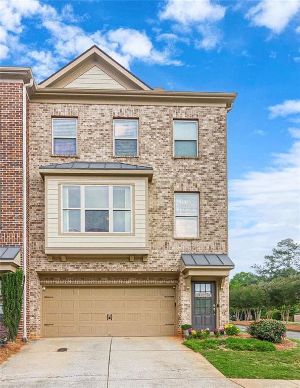 4 bedroom, 4 bathroom, 2,442 sq ft townhouse for sale at 284 Autry Mill Lane, Suwanee, GA 30024 — photo 1 of 58